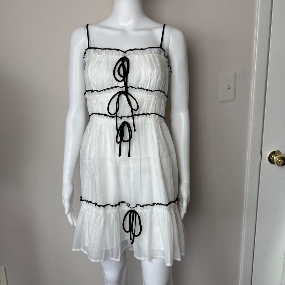 Commense Boho Chic White Mini Dress with Black Tie Details Summer Beach Sundress - Picture 7 of 10
